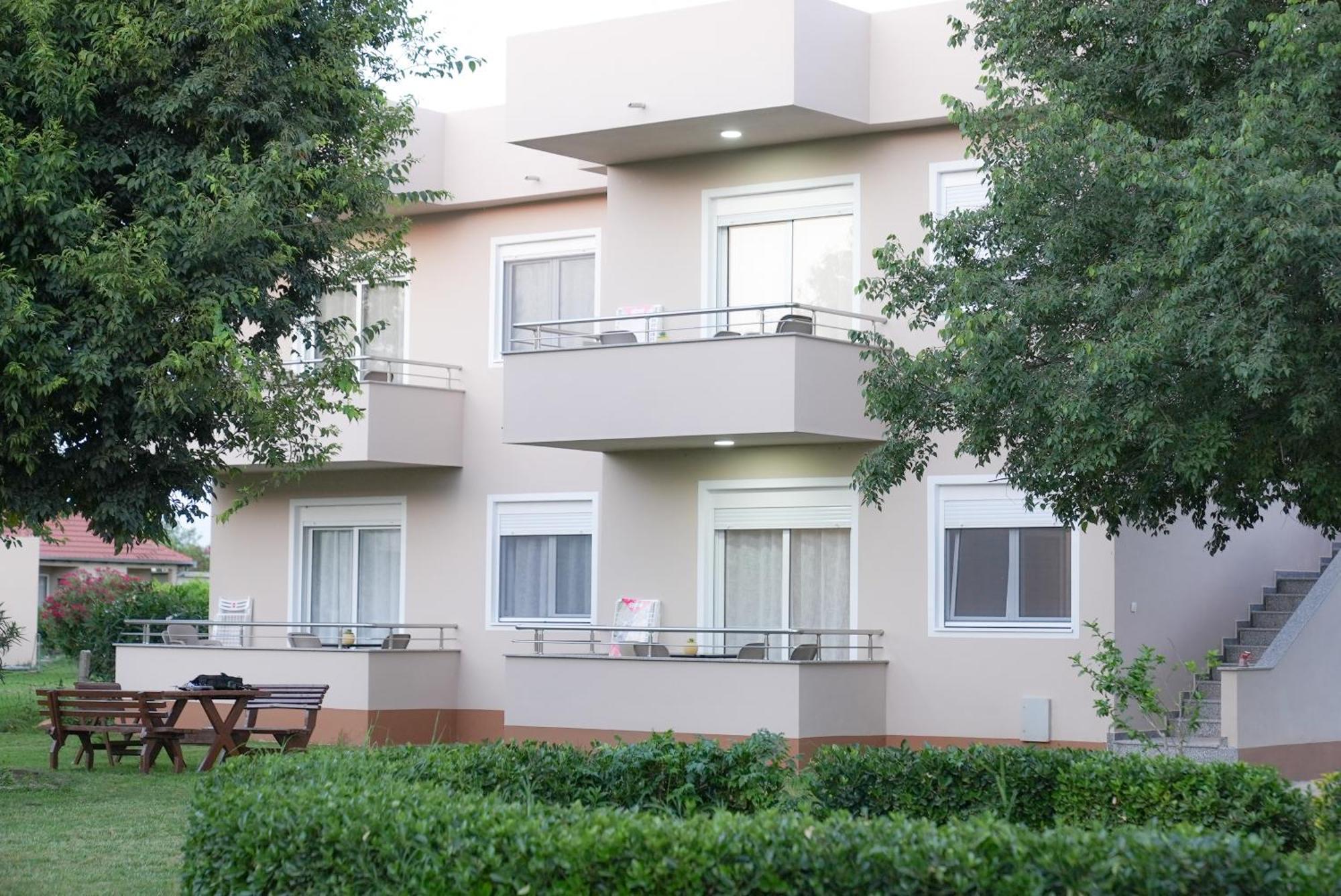 Mar Nero Apartments Bregvija Buitenkant foto
